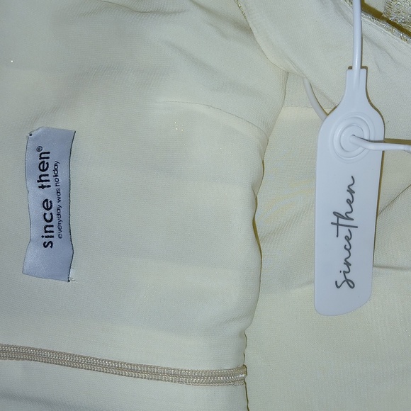 Since Then Gold Damask Sleeveless Dress with zipper at the back | Size: Medium - Picture 6 of 9